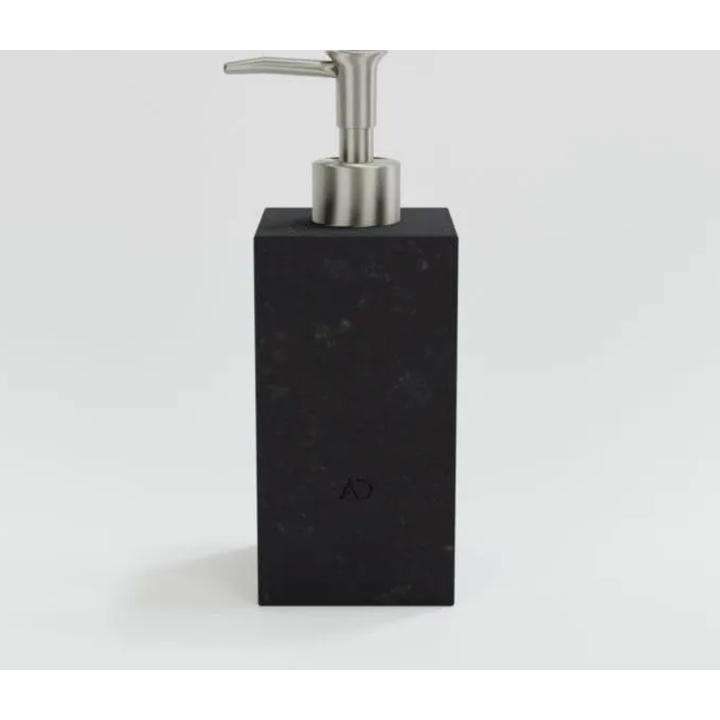 Kamienny dozownik do mydła KARPATY - kwadratowy (Czarny) 75 x 75 x 120