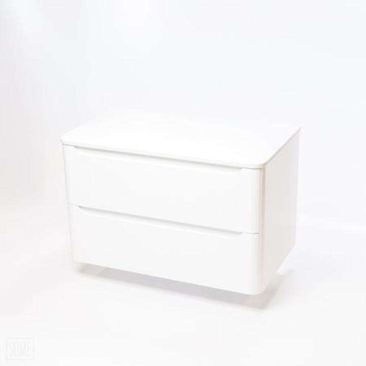 Biała szafka łazienkowa CASE 80 cm – przestronność i styl