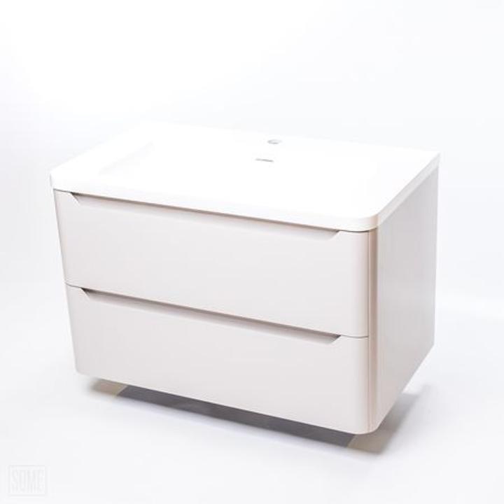 Umywalka meblowa CASE 80 cm – przestronność i nowoczesna elegancja