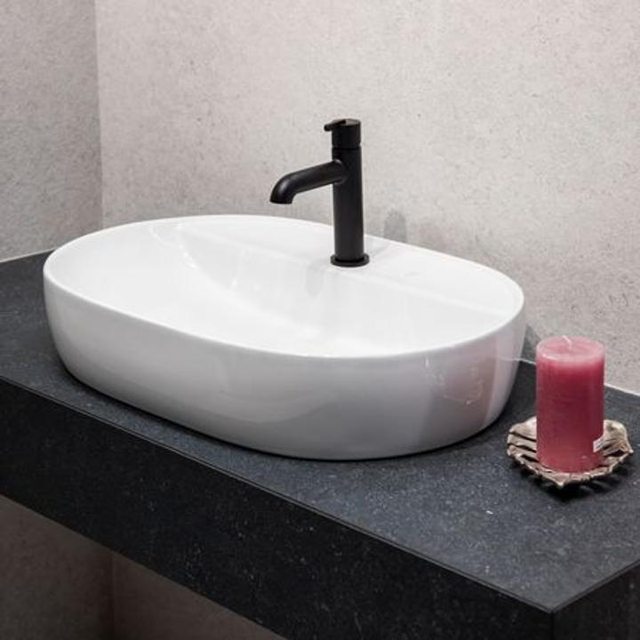 Umywalka nablatowa Casa biała – przestrzeń i nowoczesny design