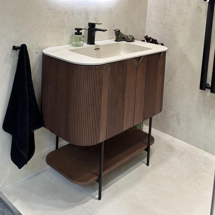 Umywalka meblowa LUXOR 90 cm – przestronność i minimalistyczny styl